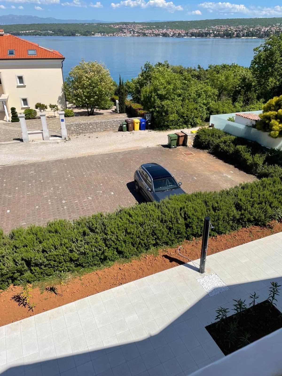 Sea View By Moro Apartment Malinska Bagian luar foto